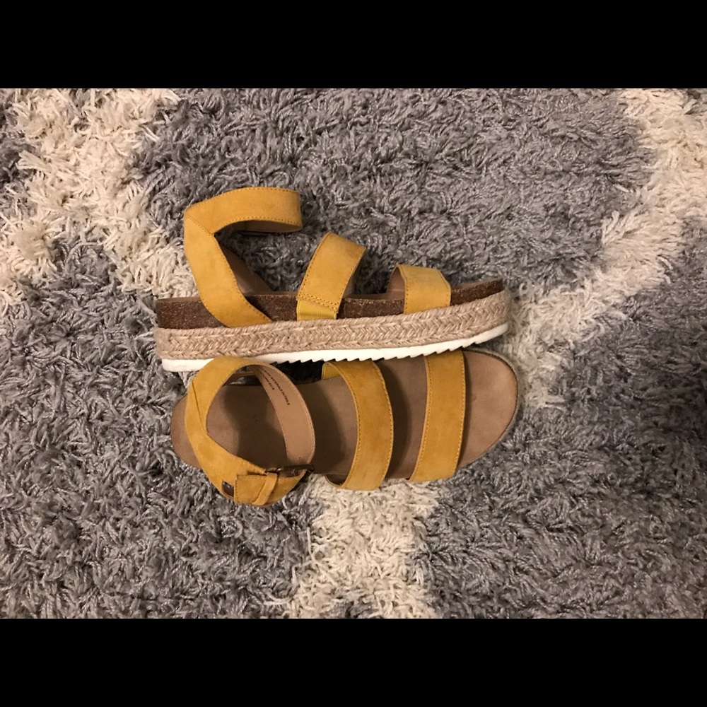 Women’s Agnes Quarter Strap Espadrille Sandals